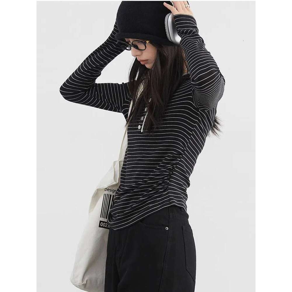 CHIC VEN Women T-Shirts O Neck Loose Casual New Contrasting Button Striped Tees Slim Basic Female Top Spring Autumn 2024