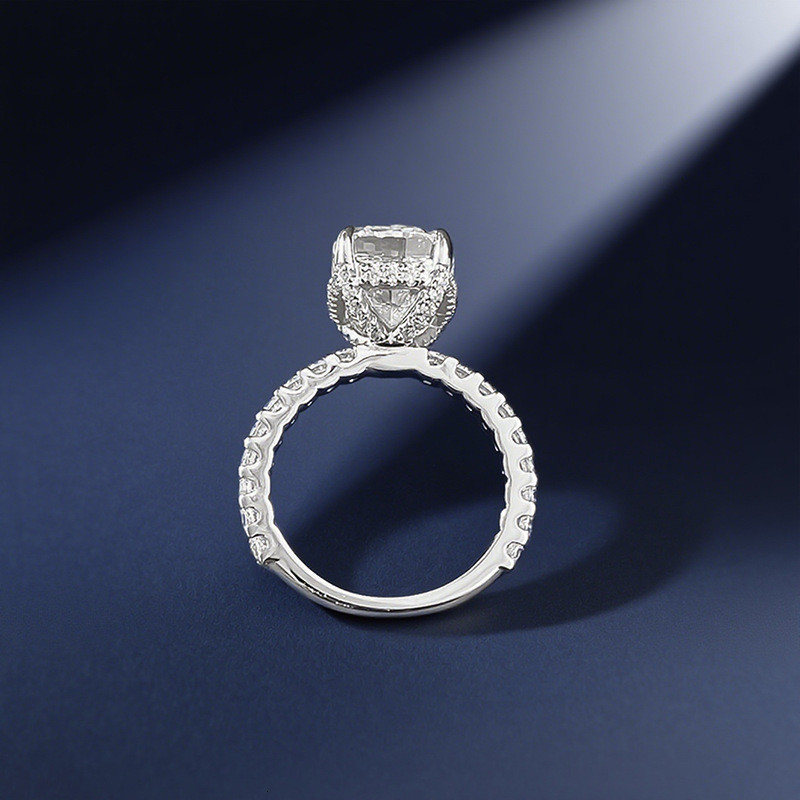 European and American new 925 silver fat square ice flower high carbon diamond ring, fashionable and simple ring ring ddmythur