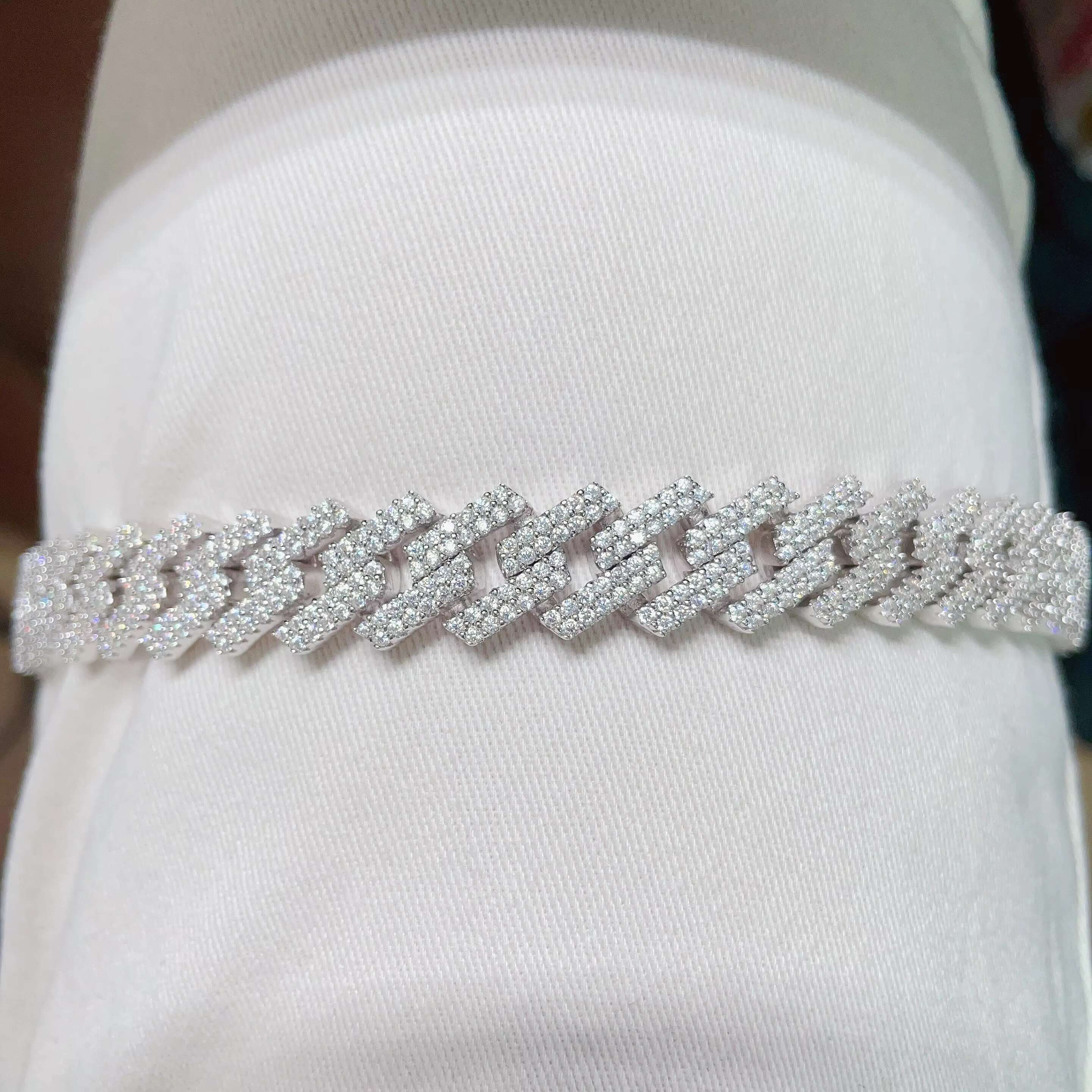 Trendy Jewelry 13mm Hiphop Chain 925 Sterling Silver Moissanite Diamond Iced Out Cuban Link Chain