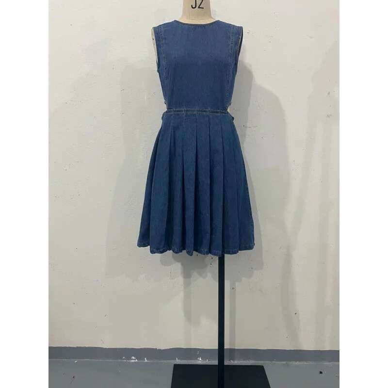 Dongdumaoyi Summer New Style Sense Niche Pleated Round Neck High Waist Denim Temperament Medium Short Dress C