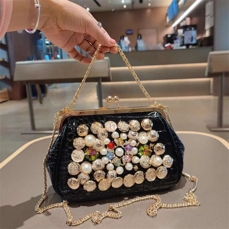 Spring and summer metal frame color pearl rhinestone crystal handbag banquet dress one-shoulder cross-body chain women's bag