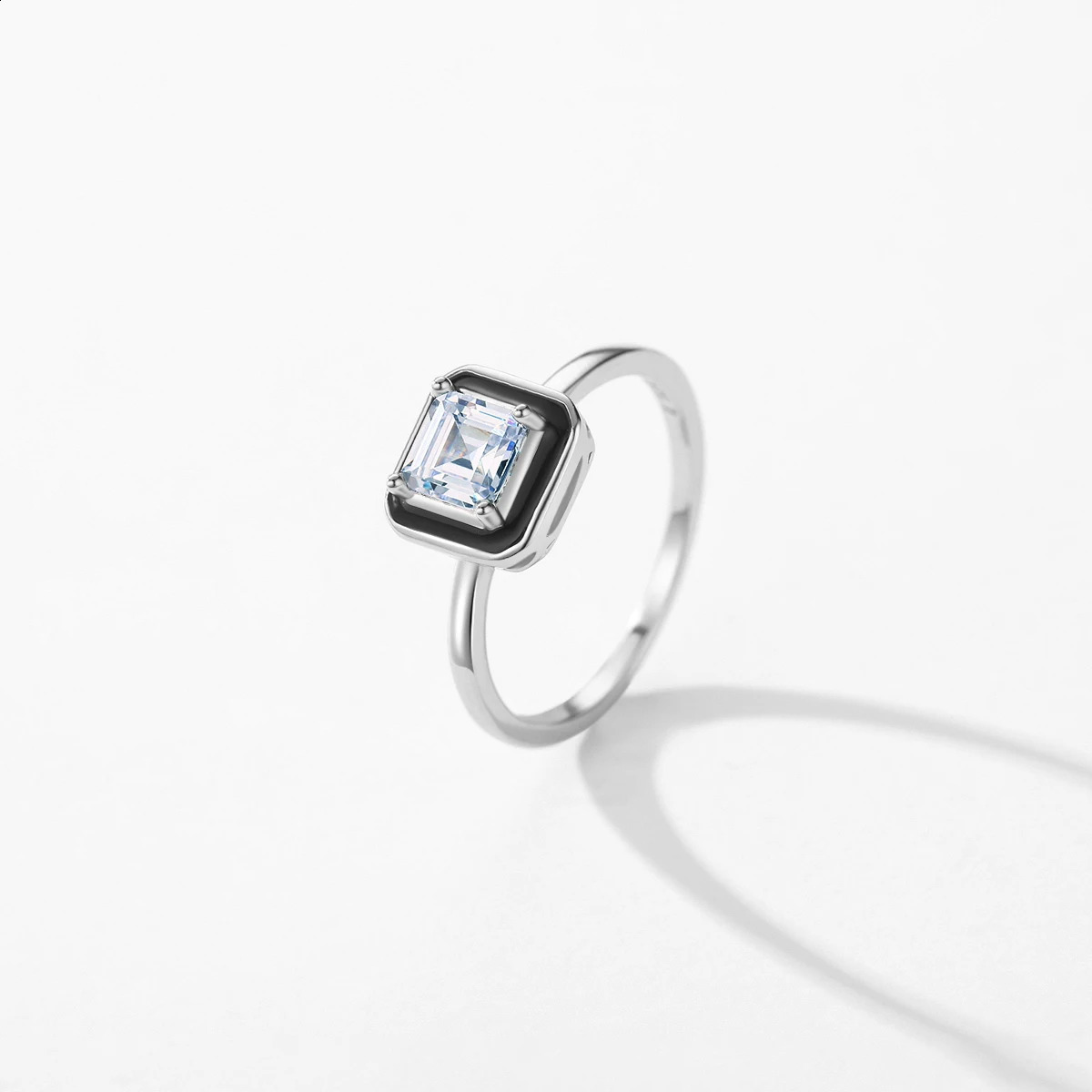 MODIAN 925 Sterling Silver Fashion Black Enamel Finger Ring Clear Square CZ Ring For Women Engagement Wedding Fine Jewelry 250425