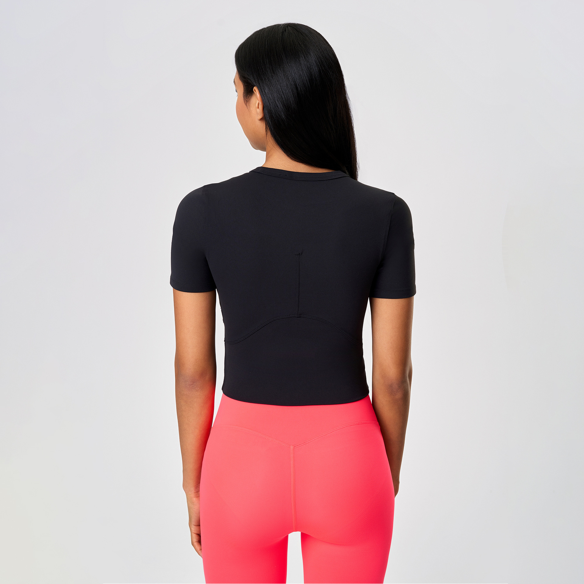 New Free Delivery Designer Shoes By 2025 Summer Nude And Skin Friendly Yoga Suit Top, Cut With Exposed Navel, Personalized Twisted Sports Short Sleeve
