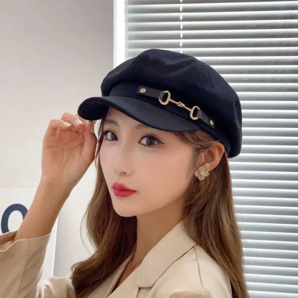 Womens Adjustable Vintage Beret Hat Fashion Autumn Winter Woolen Newsboy Paperboy Soft Octagonal Cap Stylish Trendy Headwear J251125