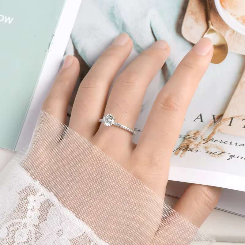 AISMI 925 Sterling Silver Engagement Ring - Classic Solitaire Design Round Cut Cubic Moissanite Jewelry for Women