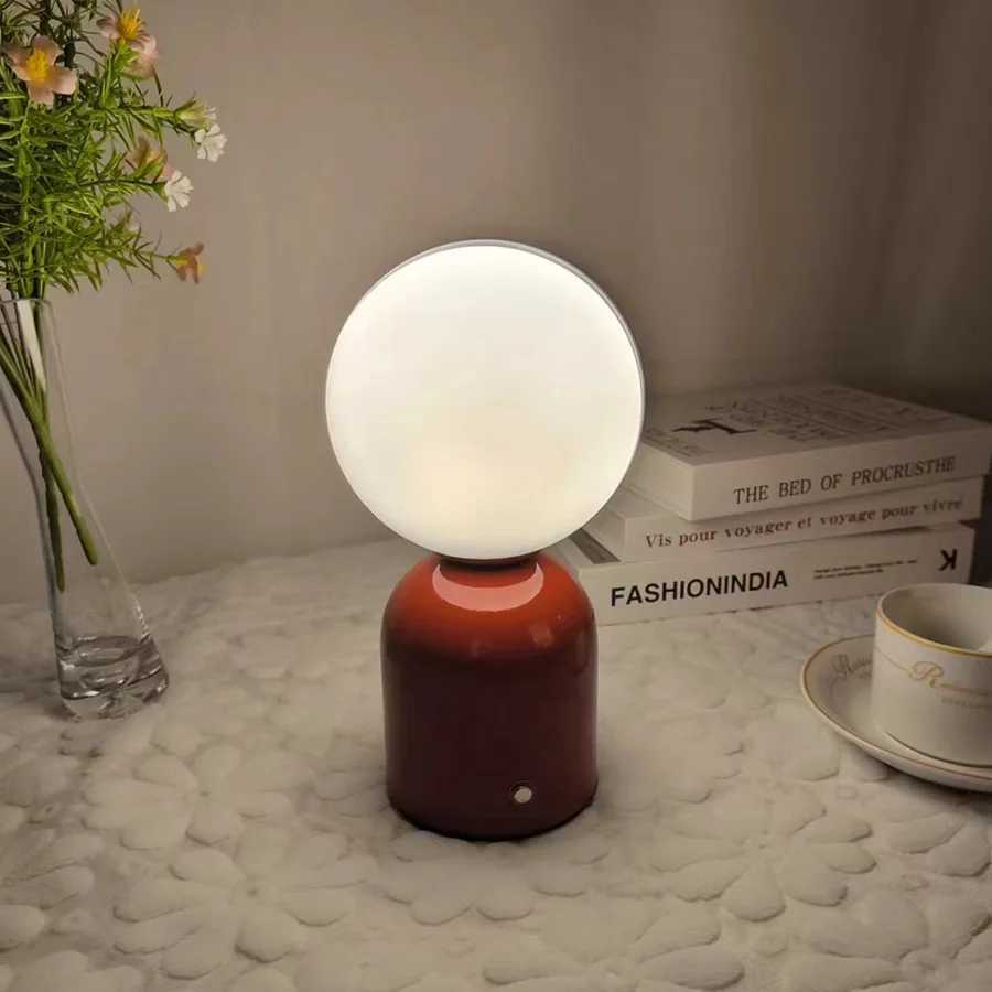 Nordic LED Table Lamp Rechargeable Touch Switch Stepless Dimming Night Light For Bedroom Bedside Desk Decoration Table Lights C251125