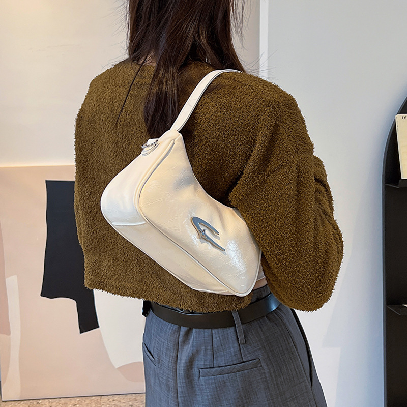 2025 New Designer Bag Free Delivery Designer Shoes By For Women's 2023 Summer Casual Small Square Simple And Fashionable Commuter Crossbody Bag