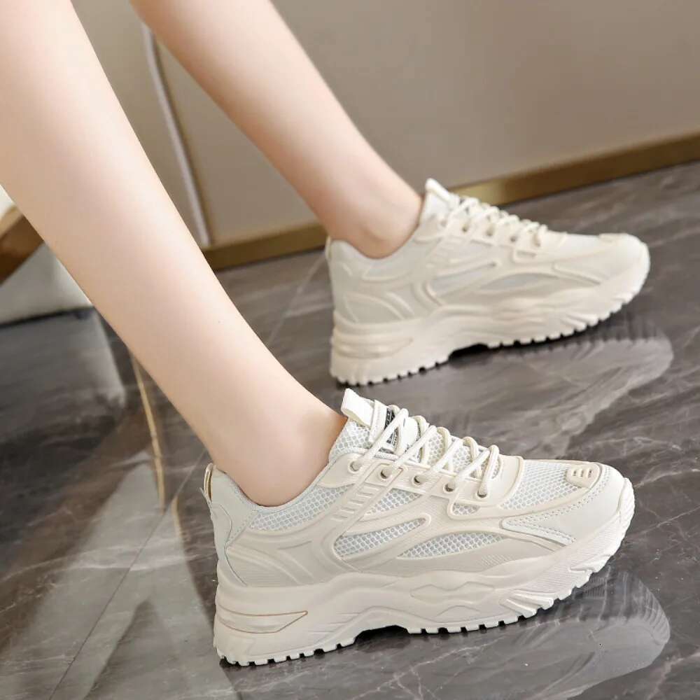 2024 New Casual Round Toe Cross Strap Mesh Shoes Summer Fashion Increased Breathable Comfortable Women Sneakers ddmykukumalu