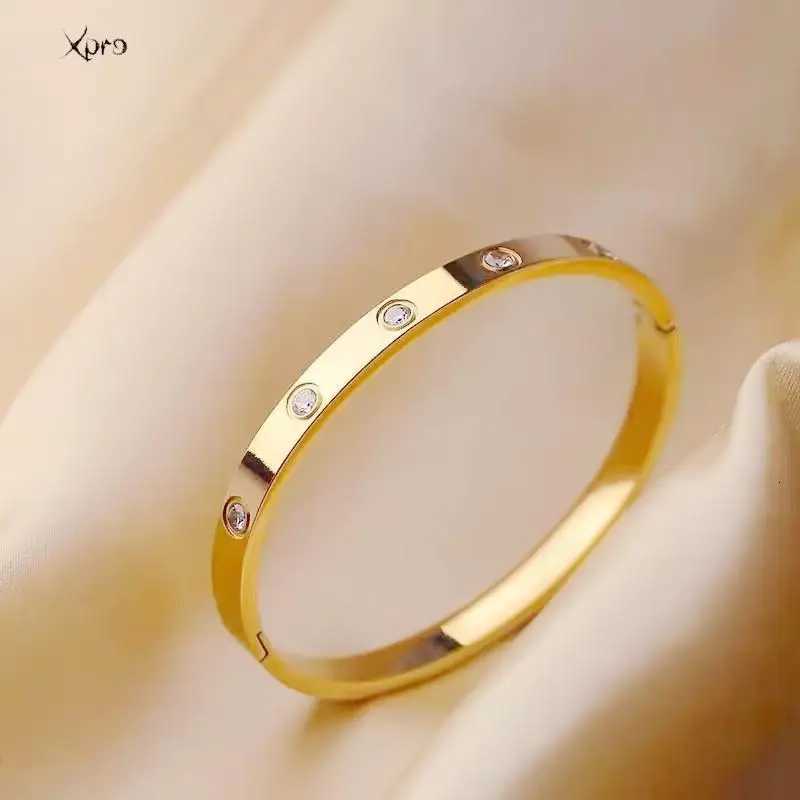 Xpro StainlESS Steel Bracelets Woman Bangle Bangles for Woman Golden Crystal Wedding Feminina Luxury Gifts K251125