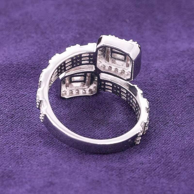 Hip Hop Mens Womens 925 Sterling Silver VVS Moissanite Cluster Split Shank Baguette Ring Fine Jewelry Passed Diamond Tester
