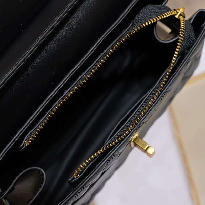 Women's Genuine Leather Handbag, Women's 2024 Autumn/Winter High-End Texture Brand Designer, Single Shoulder Crossbody