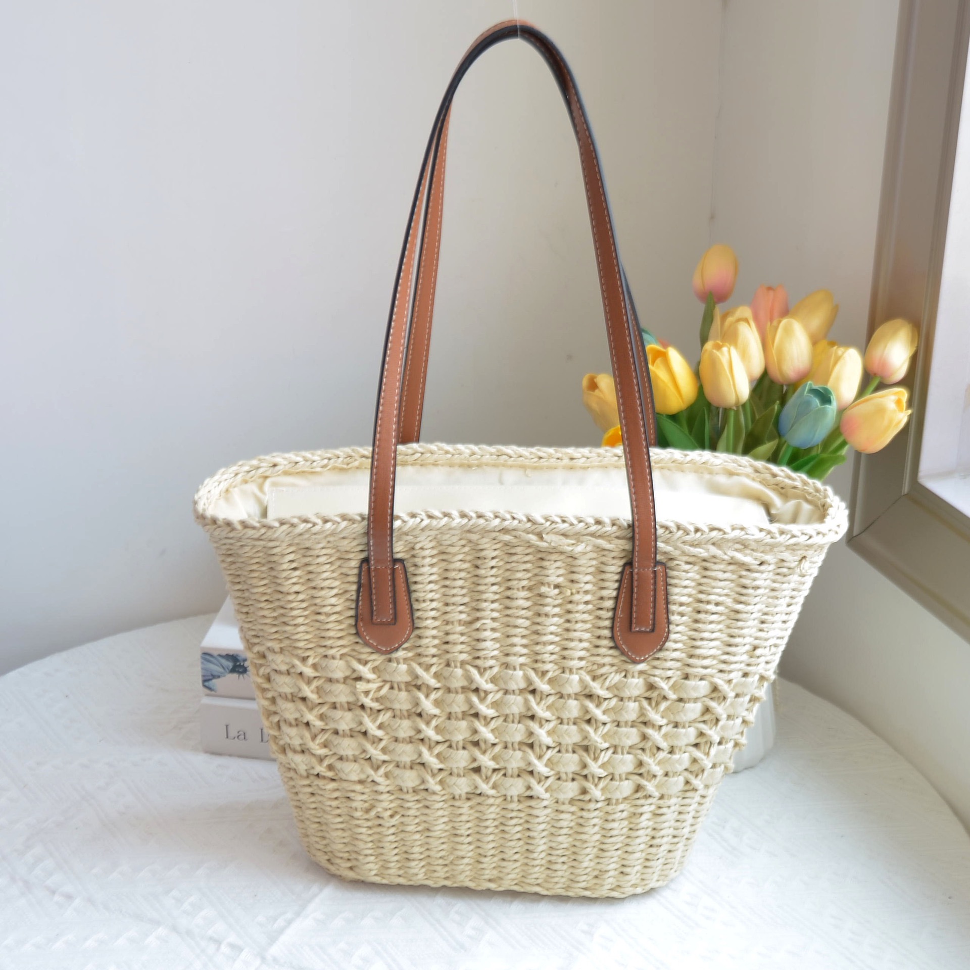 Large Capacity Straw 2023 Summer New Hand-Woven Tote Shoulder Beach Bag Bohemian Style Women's Handbag Shopping Basket
