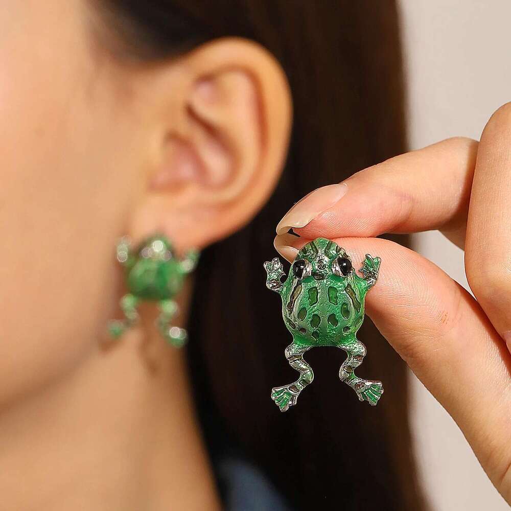 Funny Green Stud Earrings For Women Cute Animal Frog Ear Clip Piercing Studs Y2k Aesthetics Jewelry Gifts