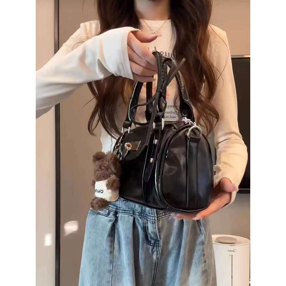 Designer Bag New Fashionable Stylish Small For Women In The Summer Of With A High End Versatile Boston Handbag And Crossbody