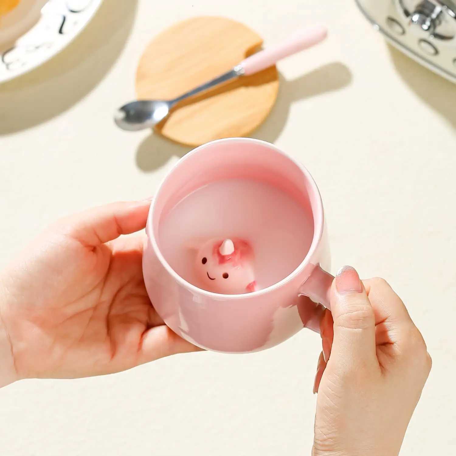 Kawaii Pink Unicorn Mug Cute Fox Cow Mugs 3D Animal Ceramic Coffee Mug with Lid and Spoon Funny Mug Christmas Birthday Gifts Y251125