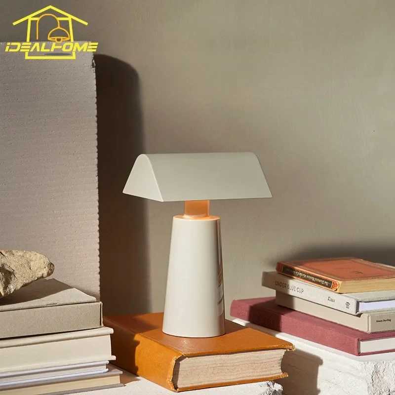 Danish Caret MF1 Pyramid Wireless Charging Table Lamp with Touch Switch Atmosphere Camping Portable Desk Lights Bedroom BedsideM251125