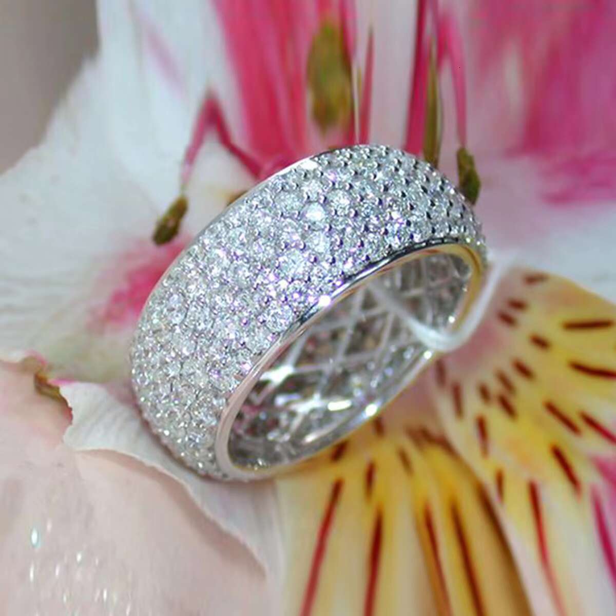 CAOSHI Luxury Full Sparkling Simulated Moissanite Silver Plated Wide Band Rings for Exquisite Bride Wedding Rings Women Jewelry