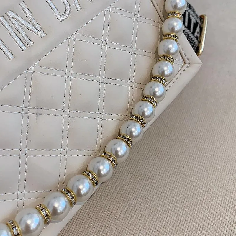 Free Shipping 2025 New Free Shipping Designer Shoulder Bag Vintage Plain Casual Versatile Tote Package Woman White Black Designer Bag Luxury Bag Tote 