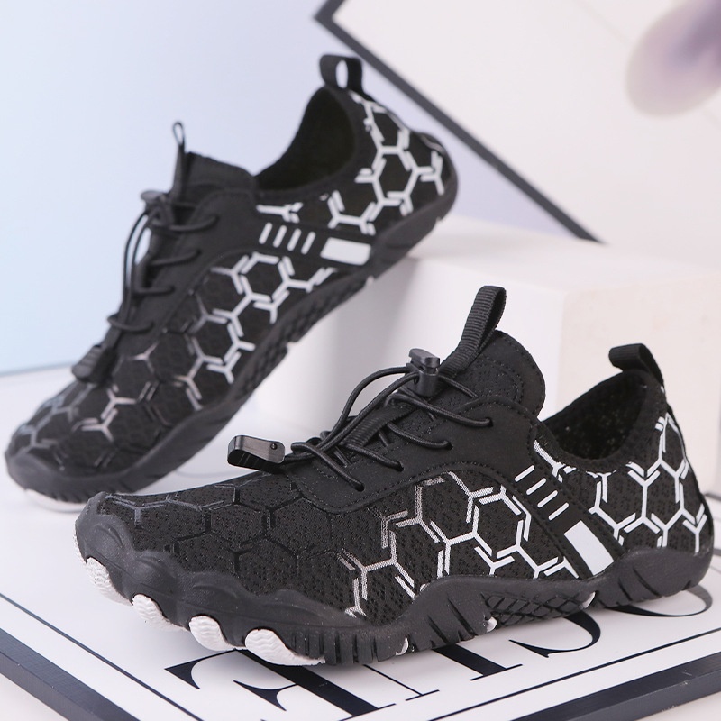 2025 free shipping outdoor hiking shoes anti slip cycling shoes mesh soft sole breathable hiking shoes men women leisure shoes black pink gray sizes 3