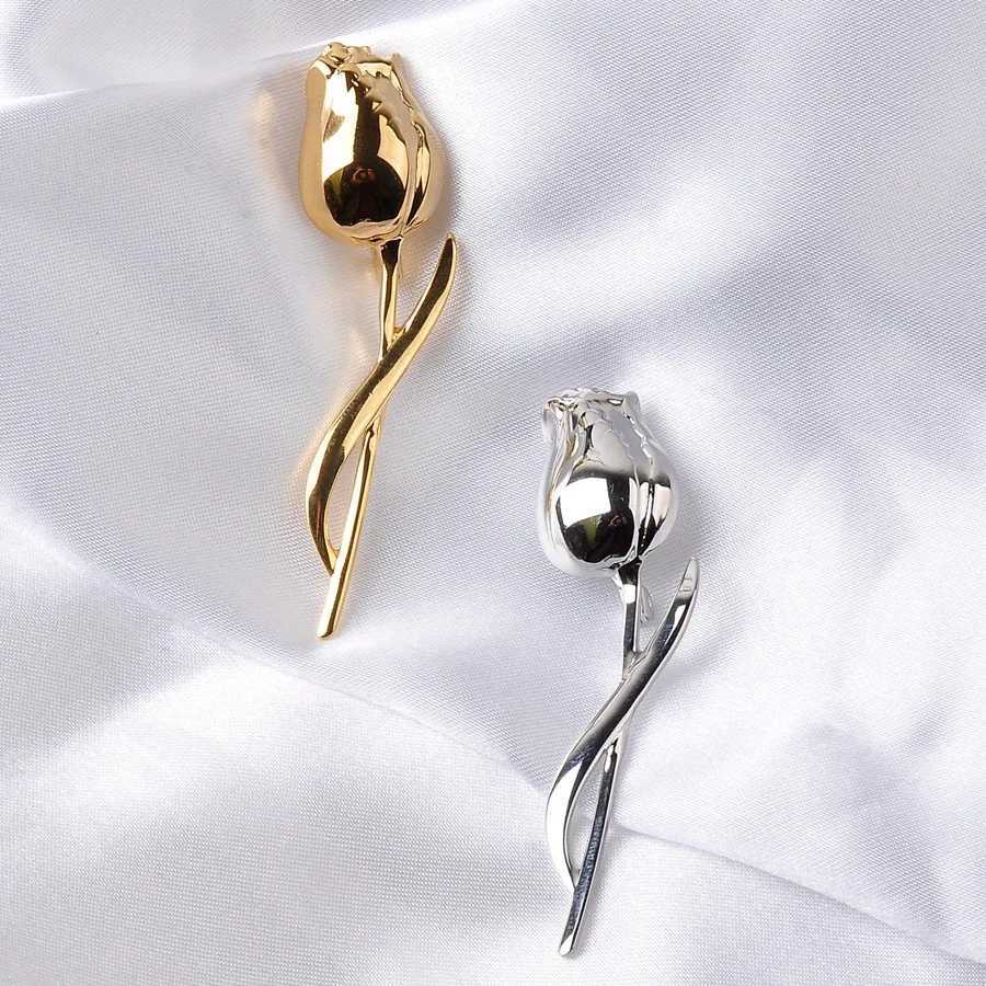 Hot selling three-dimensional rose stainless steel brooch high-end and elegant brooch of clothing accessories J251125