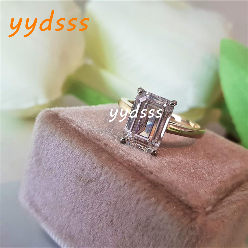 Jewelry Lab Grown Diamond Engagement Ring 2 Carats Emerald Cut Solitair Two Tones Yellow And White Gold Ring IGI Certified E VS1 Wedding Gold Ring For
