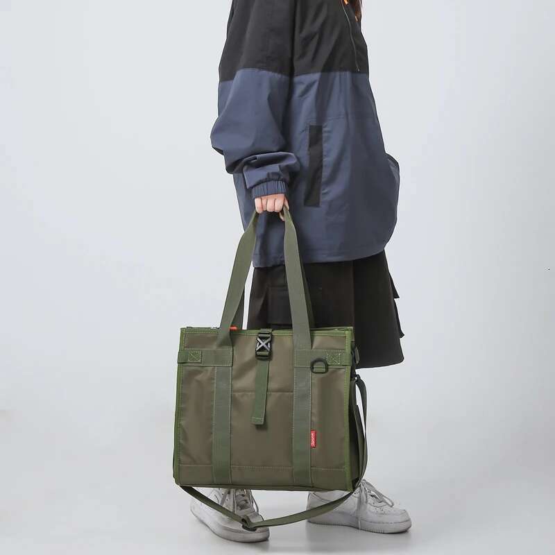 Elegant Designer Men's Sling Pack: Compact Multi-Purpose Travel Companion