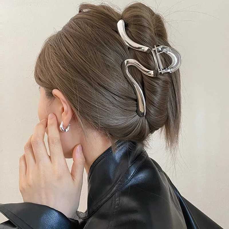 New fashion metal hair clip irregular hair clip punk hair clip bucket retro chin clip female hair clipT250425