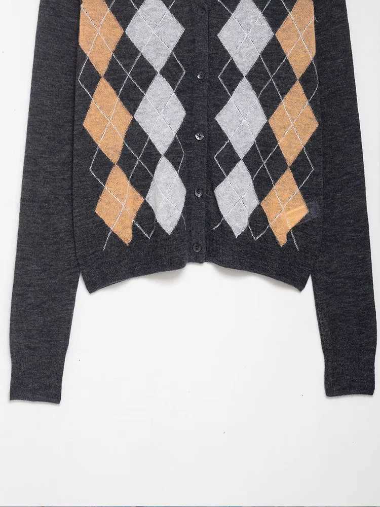 European style new womens fashion all-match temperament V-neck diamond pattern knitted cardigan sweater jacketT251125