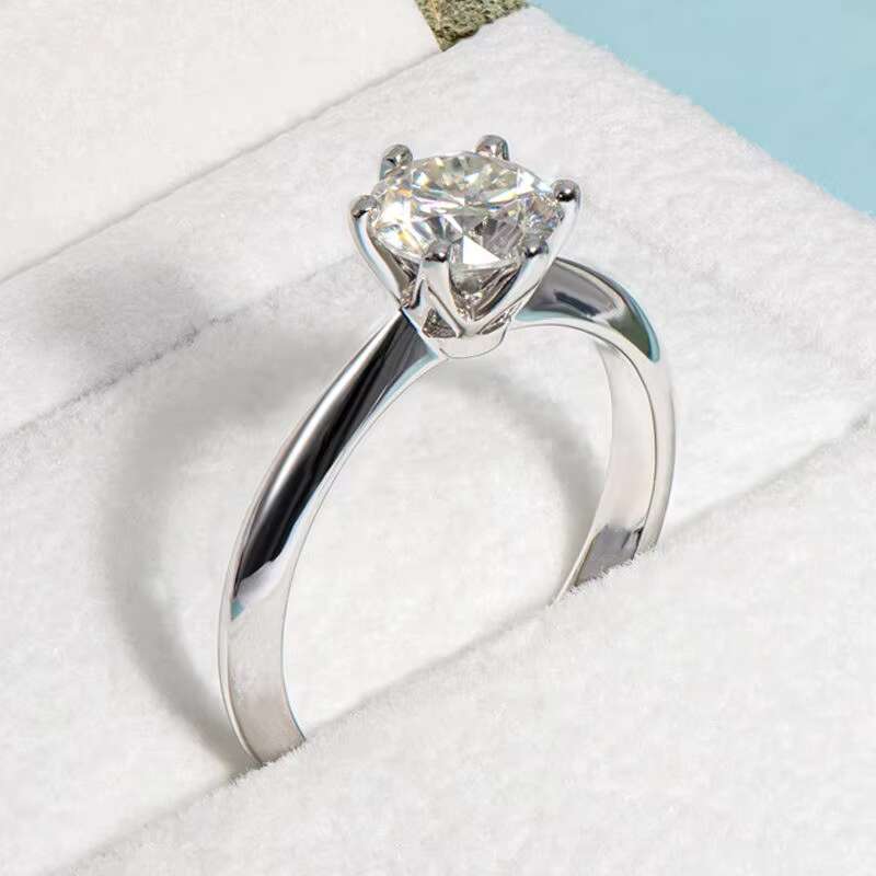 AISMI Classic Style Engagement Ring - Womens Round Cut Silver 925 VVS Moissanite Diamond Wedding Ring (0.5ct 1ct 2ct 3ct)