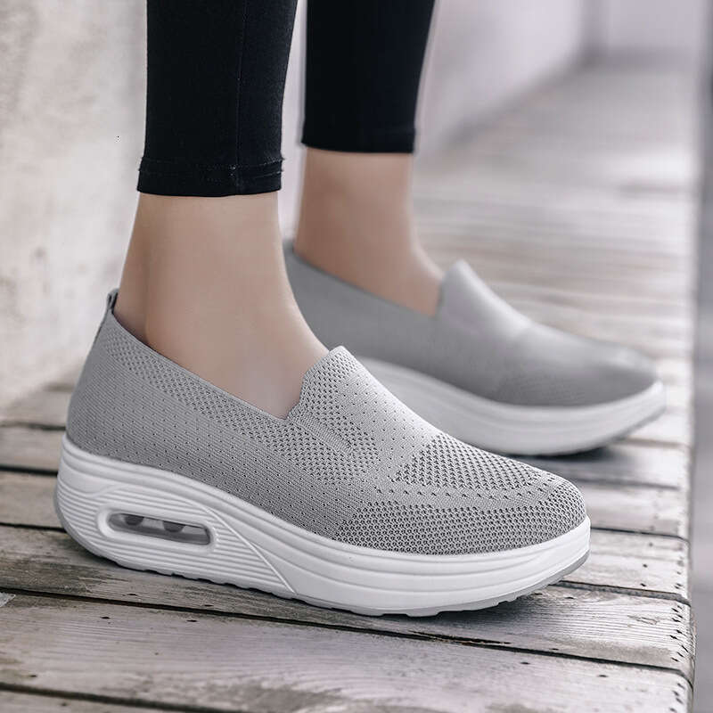 2025 plus size solid color breathable fly woven one foot women's sports shoes, sock mouth casual shoes