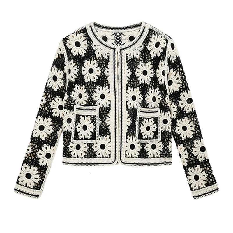 Daisy Crochet Cardigan for Women Openwork Long Sleeve Open Front Knitted Jacket Vintage Festival OutfitT251125
