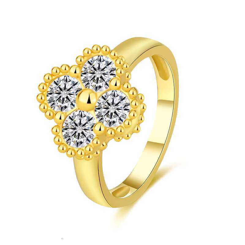 Wholesale Trendy Design Sparkling 4mm Moissanite Pass Diamond Tester GRA Certificate Lucky Moissanite Clovers Ring for Women