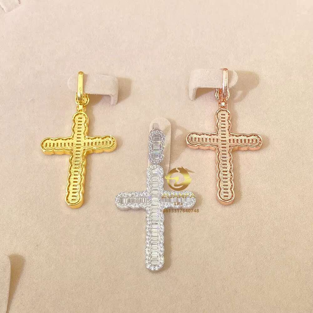 Hip Hop Fashion Iced Out Jewelry Vvs baguette Moissanite Men Silver 925 Custom Cross Pendants