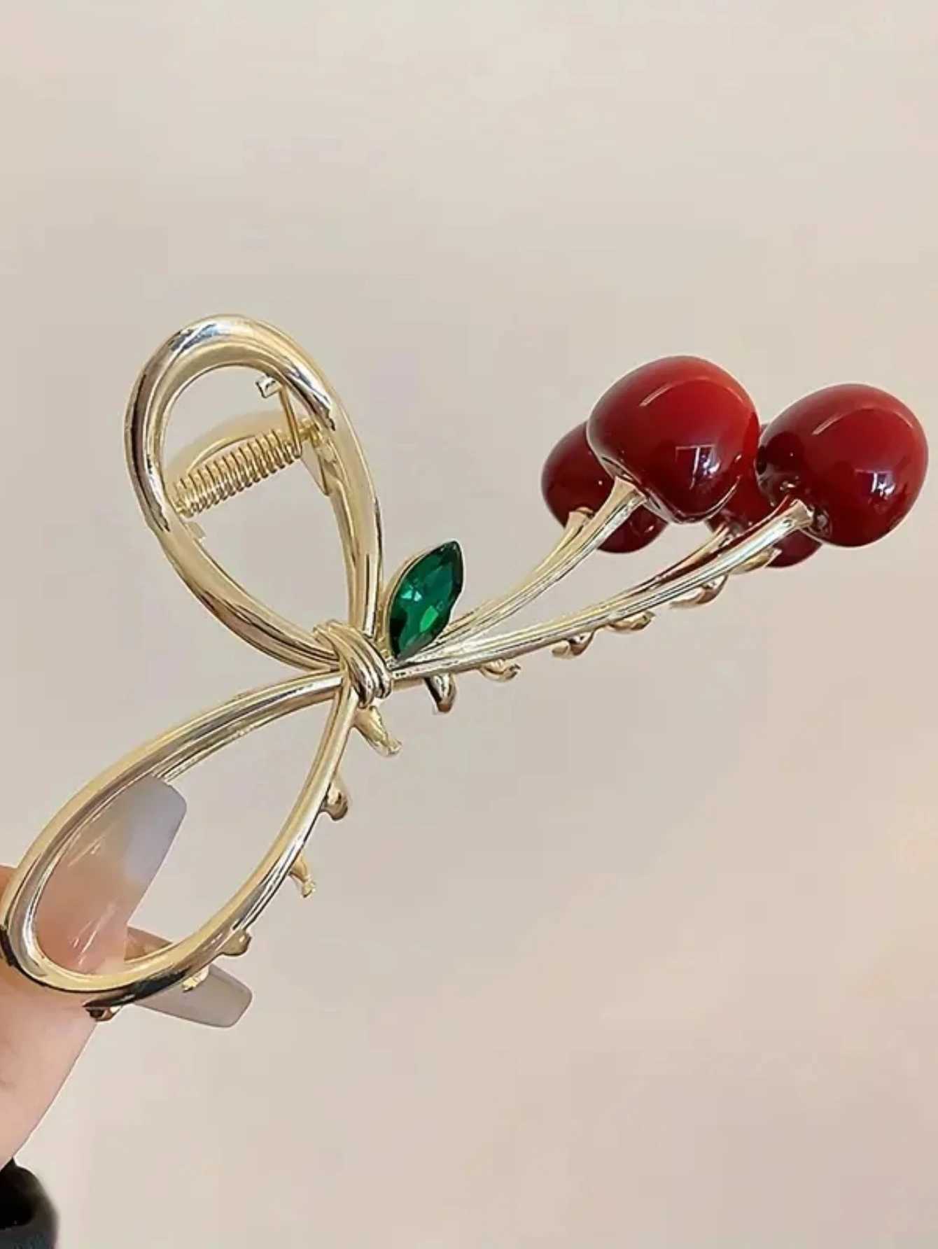 1/2 piece cherry hair claw womens hair accessoryT250425