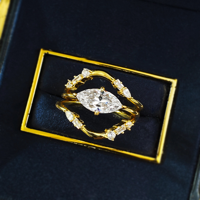 2025 Ins Top Sell 3Pcs Couple Ring Set Luxury Jewelry 100% Real 925 Sterling Silver Gold Marquise Cut White Moissanite Diamond Party Eternity Women We