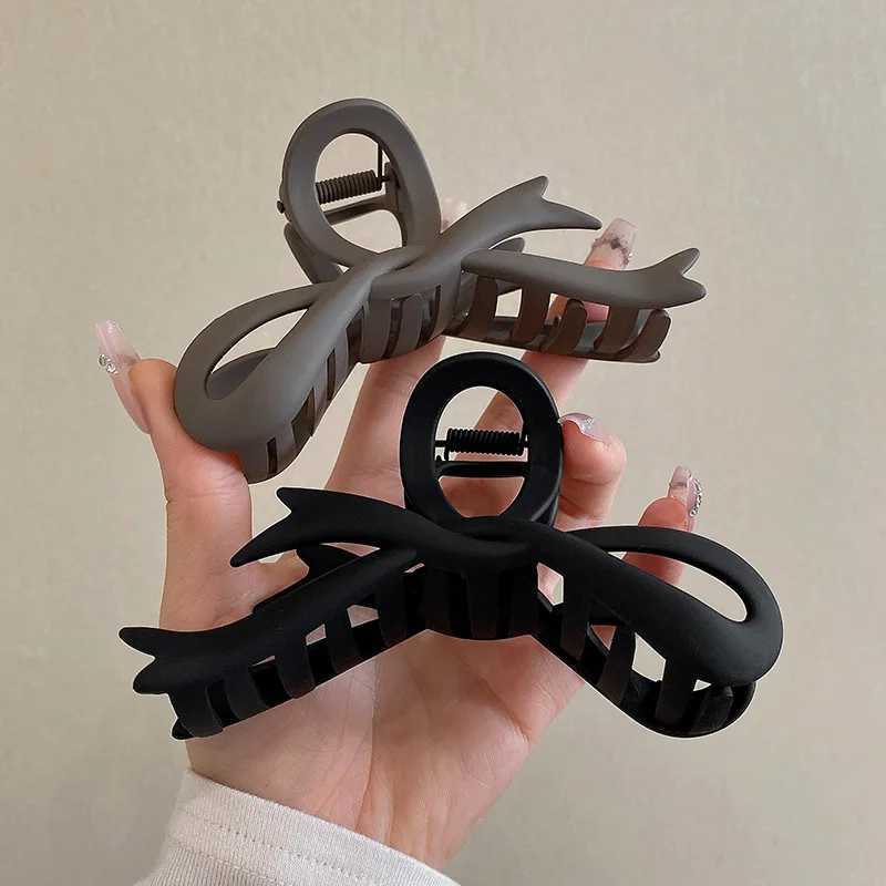 New matte hair clip retro ribbon bow hair clip crab headband hair clip shark ponytail hair accessory bucket for womens hairT250425