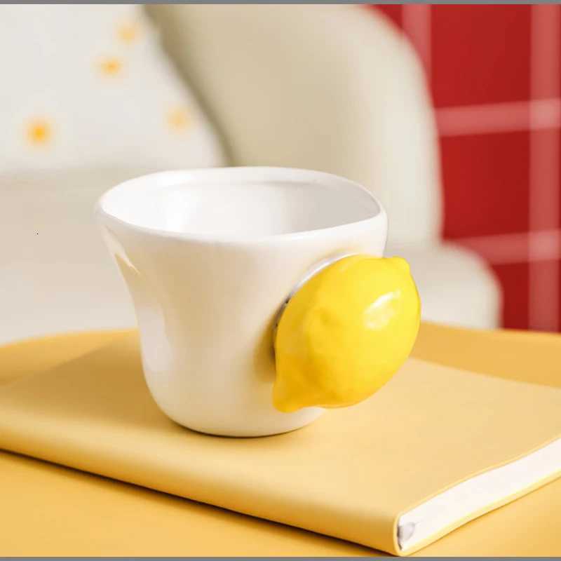 European Ceramic Coffee Mug Strawberry Lemonade Cup Exquisite Afternoon Camellia Flower Tea Cup Home Breakfast Mug Girl Gifts Y251125