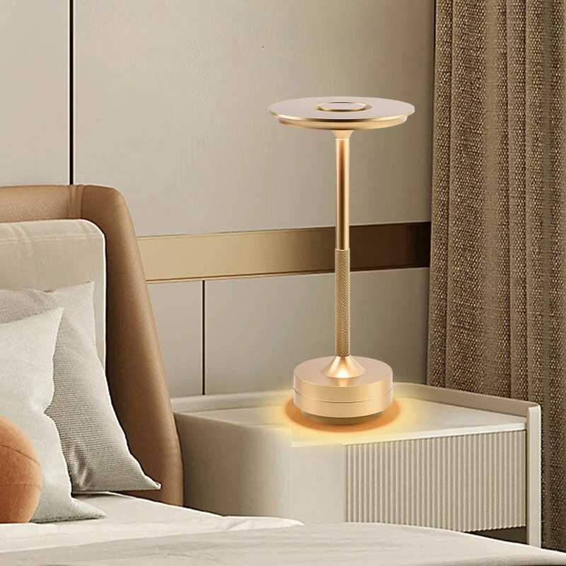 Bedroom bedside lamp USB charging table lamp LED top touch tri color dimming stepless dimming desk lampM251125