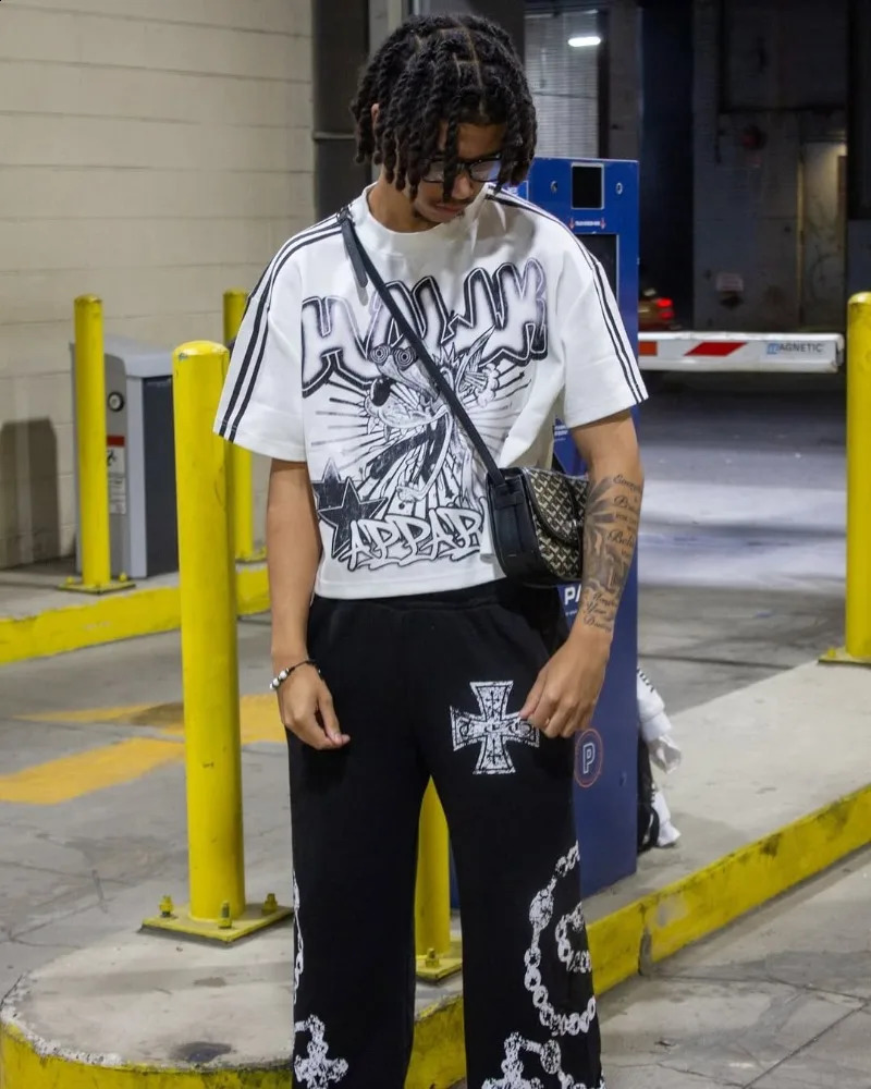 American fashion Harajuku classic animated printed short sleeved womens Y2K street casual oversized Tshirt mens 250415