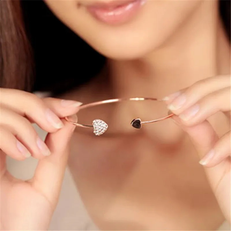 Woozu Fashion Adjustable Crystal Double Heart Bow Bilezik Cuff Opening Bracelet Womens Jewelry Gift Unprinted Good Product Pulseras 250415