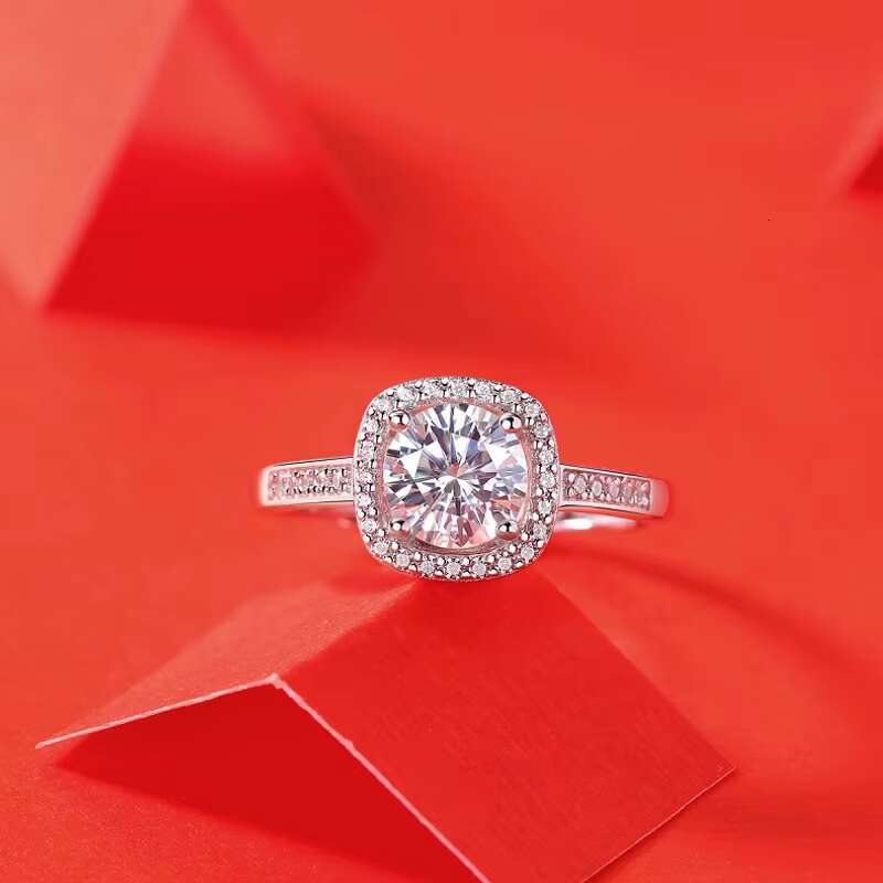 S925 Silver Adjustable Moissanite Ring New Fashionable Square Inlaid Finger Ring With Stylish New Gift Packaging