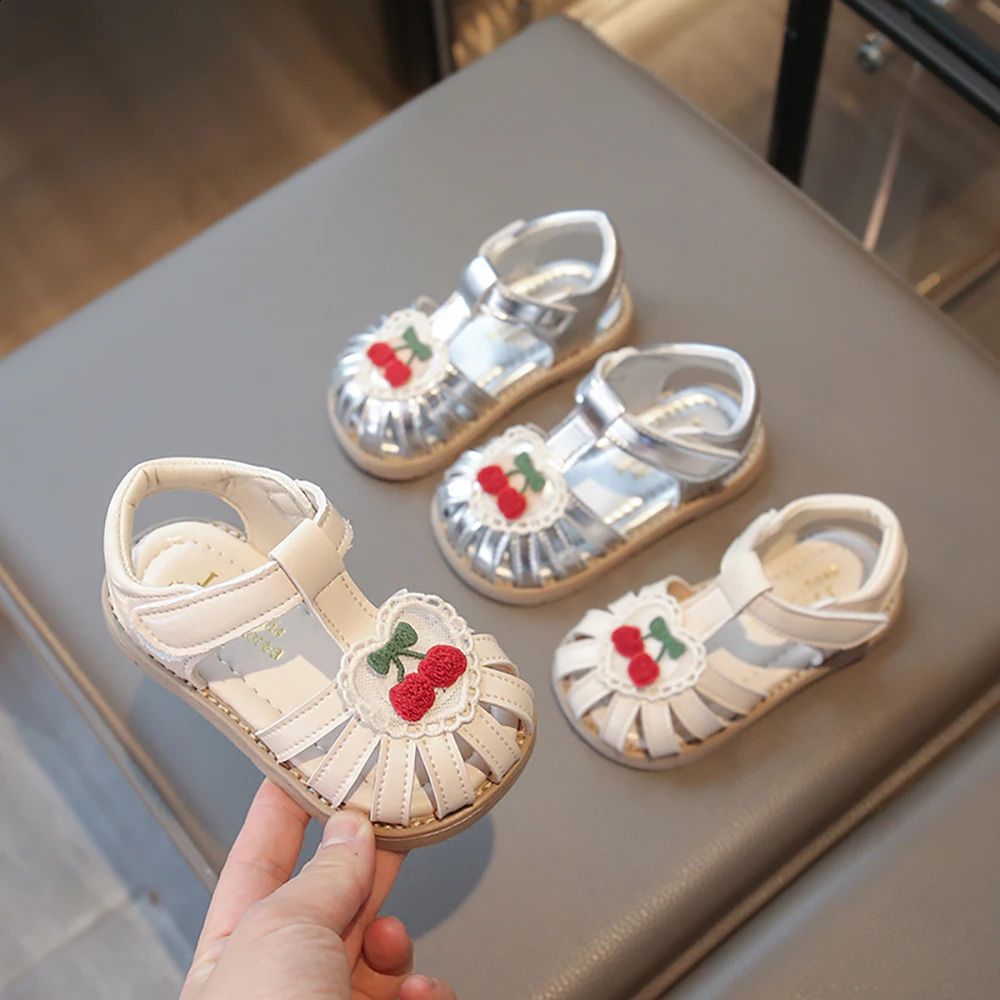 Summer Roman Sandals for Girls PU Leather Waterproof Childrens Beach Shoes Trend Fashion Girls Sandals Cute Childrens Shoes 250424