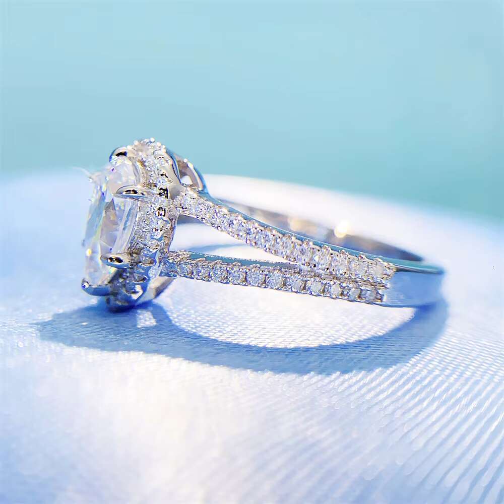 2024 Pear Cut GRA VVS Moissanite Diamond Wedding Ring Fine Jewelry 925 Sterling Silver Moissanite Engagement Rings for Women