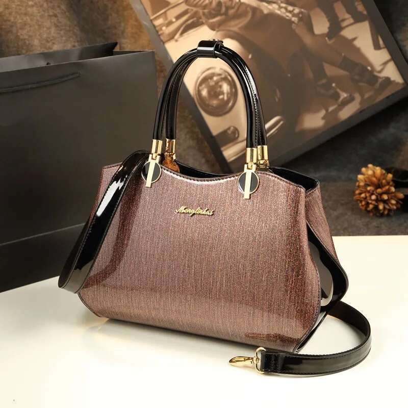 Spring new patent leather crocodile-print rhinestone handbag banquet dress large-capacity one-shoulder cross-body women's bag