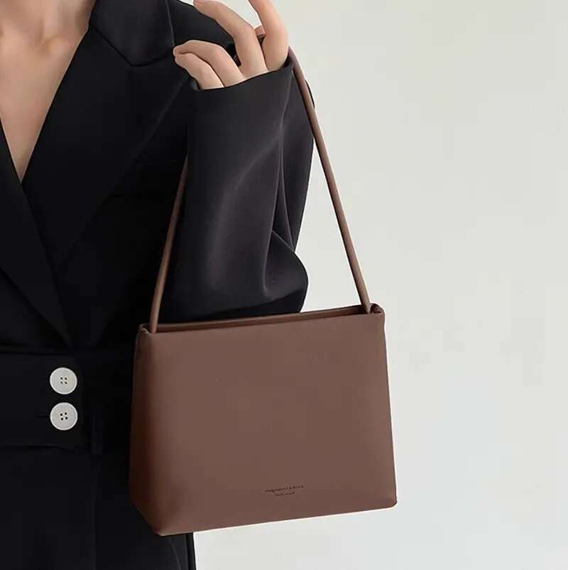 Designer Bag Korean Version Black Underarm Bag New Women's Minimalism Elegant Small Square Bag Fashion Commuter Texture Shoulder Bags