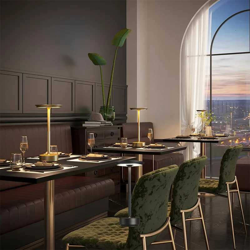 Wireless LED Reading Light Touch-Sensitive Bedside Decorative Night Light Portable Study Dining Table LampM251125