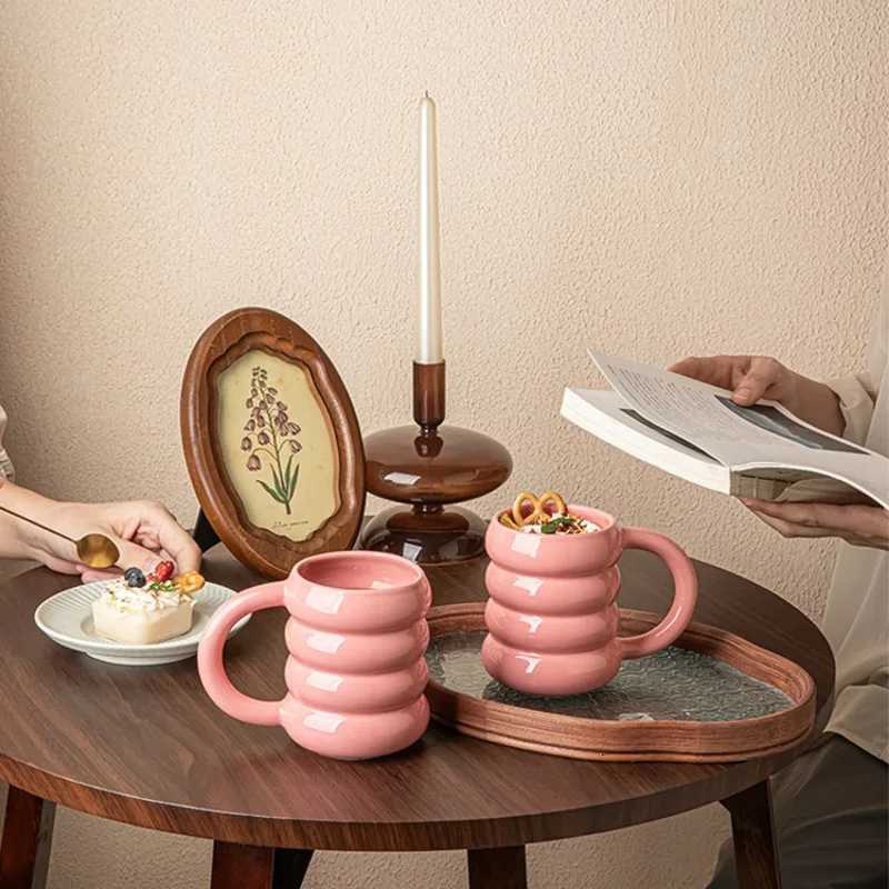 Pink Donuts High-value Ceramic Cups Creative Coffee Milk Cups Household Large-capacity Water Cups Couple Mugs Y251125