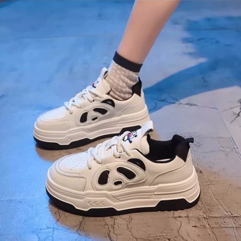 2025 free shipping spring hot selling panda white shoes, women's new board shoes, thick soled casual sports shoes