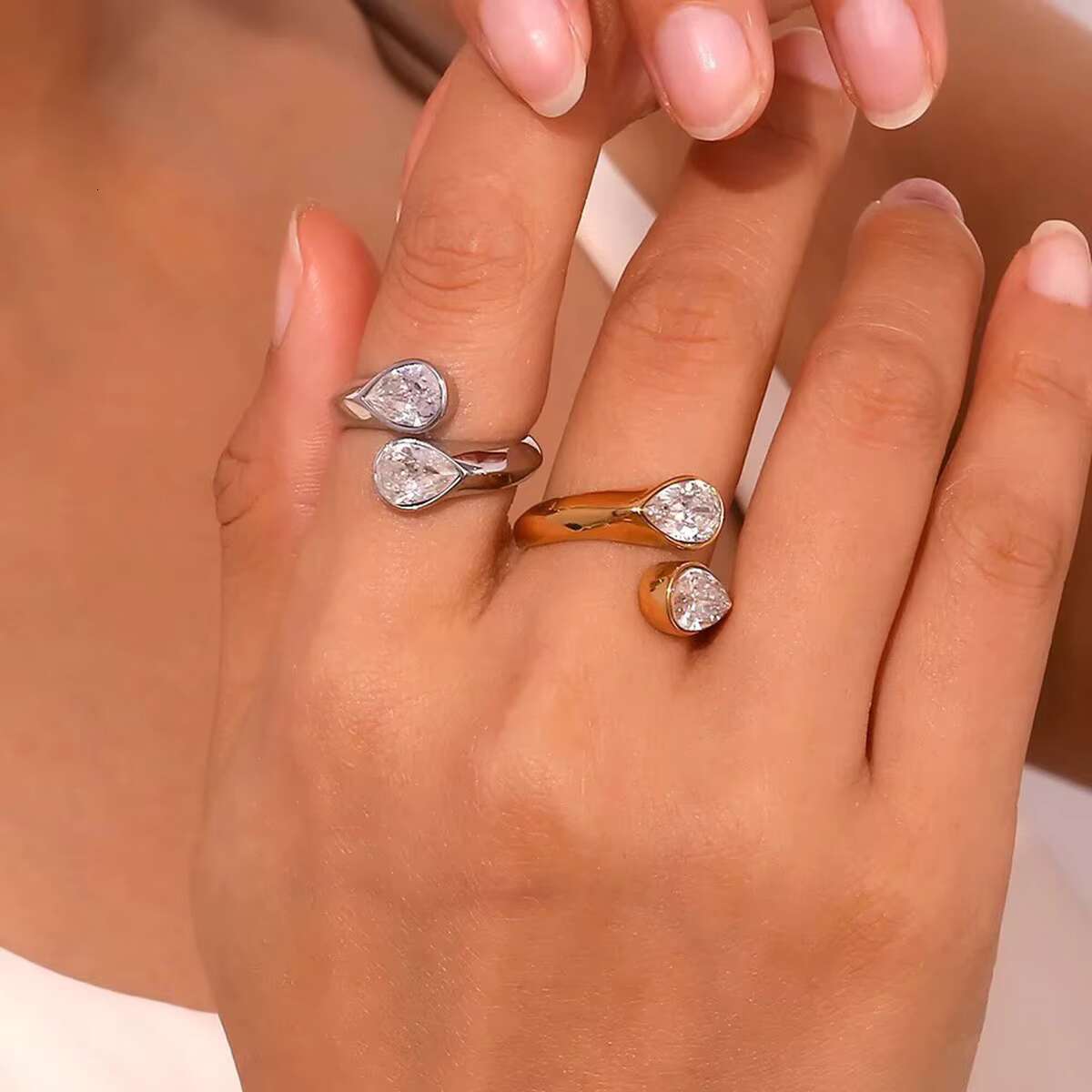 Waterproof Jewelry Natural Stone 18K Gold Plated Titanium Stainless Steel Moissanite Ring Women