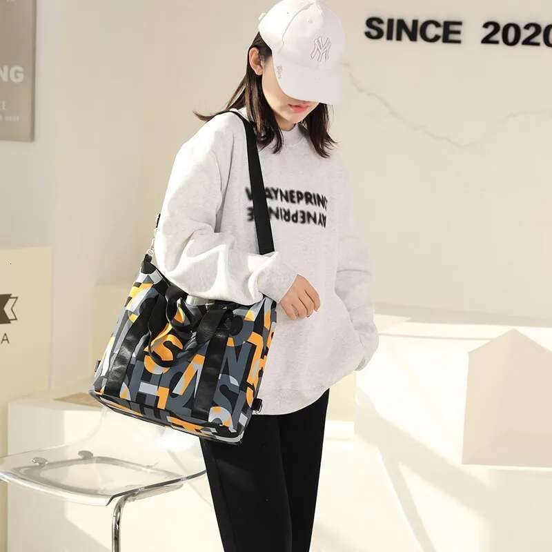 Women's Messenger Waterproof Nylon Shoulder Totes High Quality Large Handbag Female Travel Crossbody Bags Top-Handle Bag
